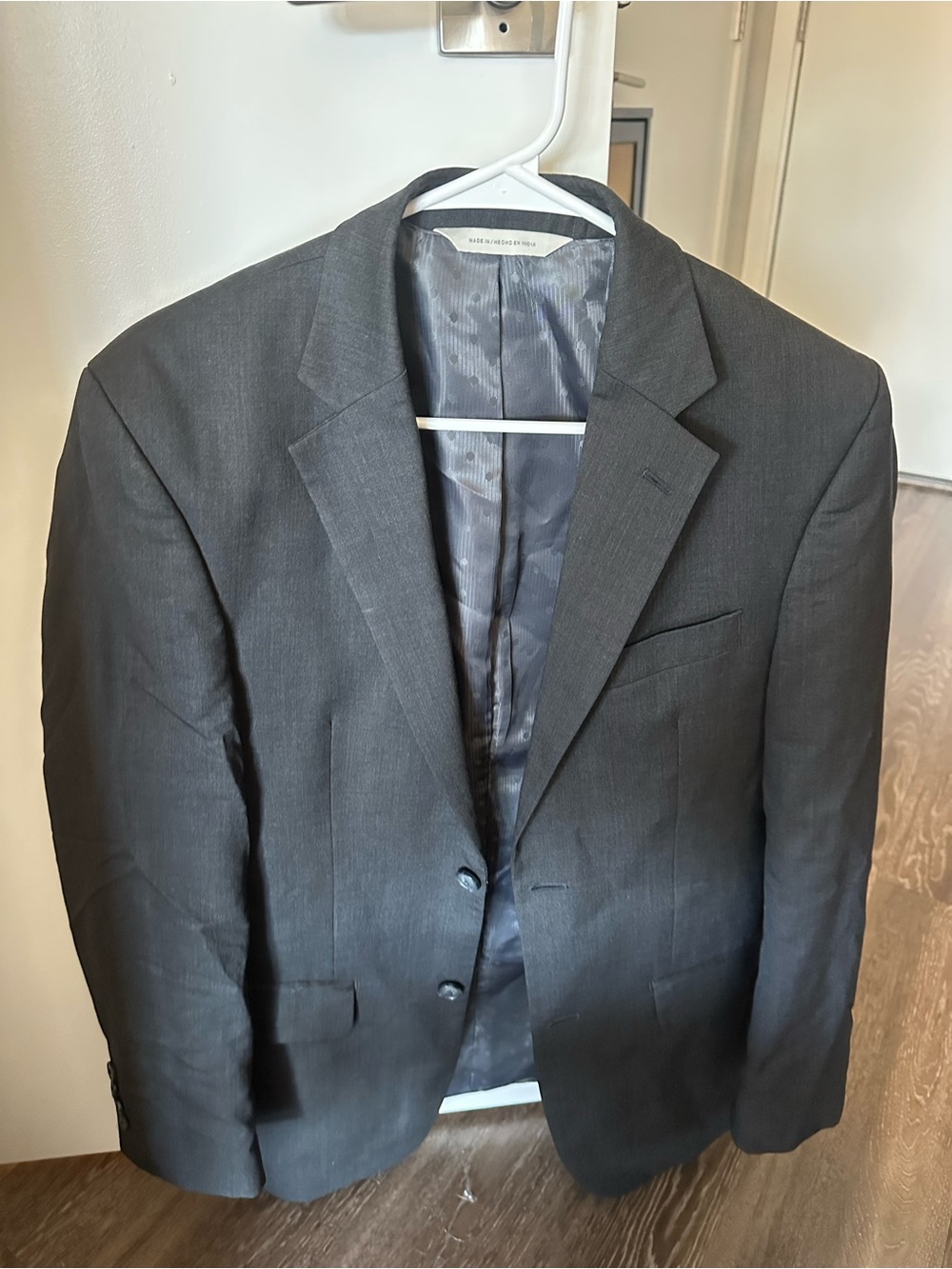 Men’s Perry Ellis Portfolio Modern Fit 36R jacket